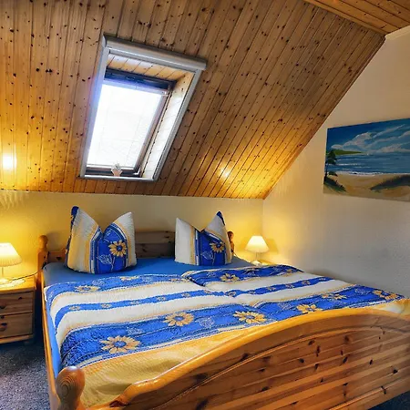 Schaefer, Renate Fw 2 * Zingst